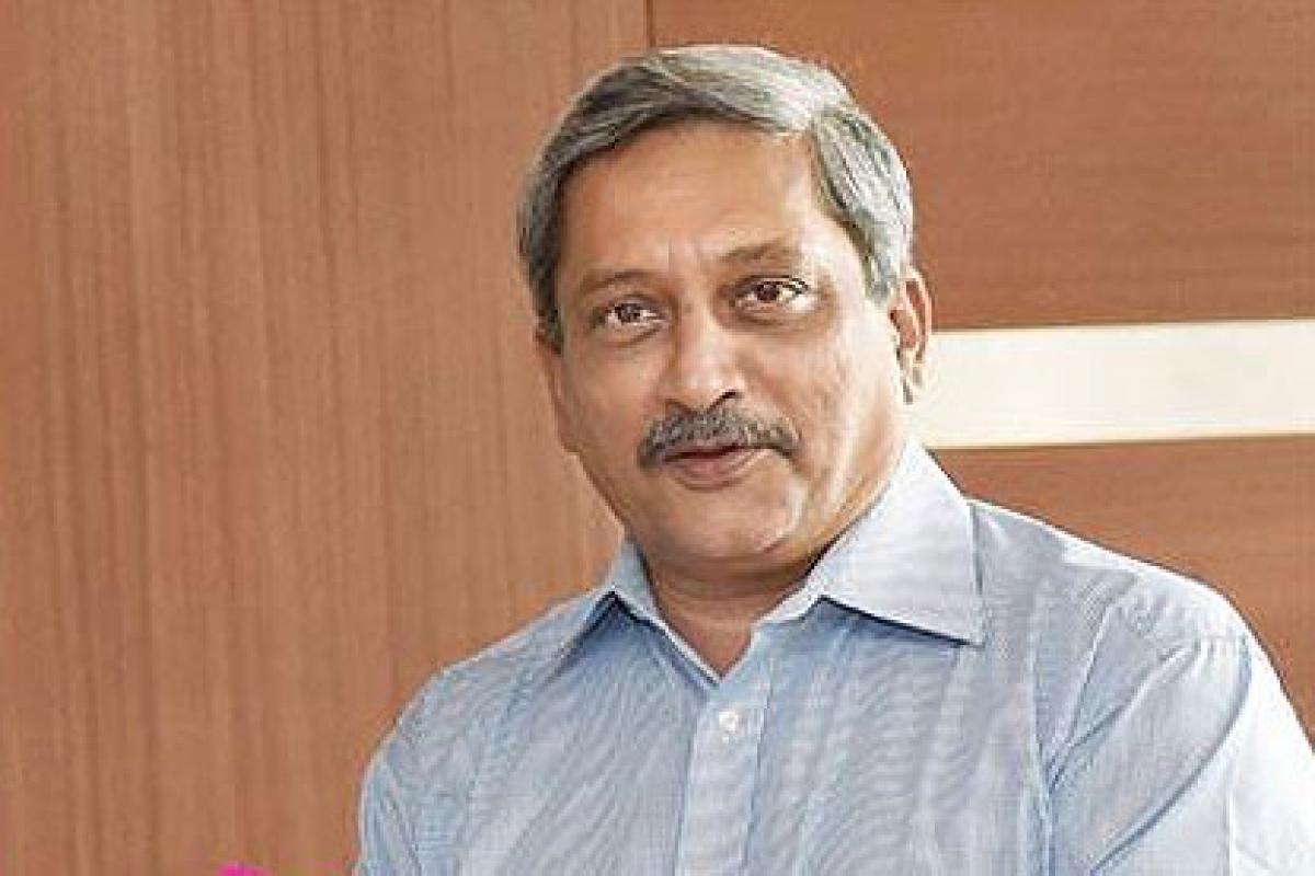 Defence Minister Manohar Parrikar resigns ahead of taking oath as Goa CM